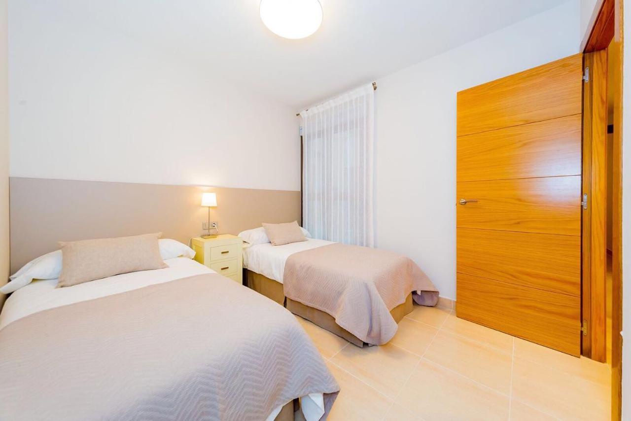 Шикарная Квартира На Первой Линии -Luxury Apartment On The First Line Sea Torrevieja Eksteriør bilde